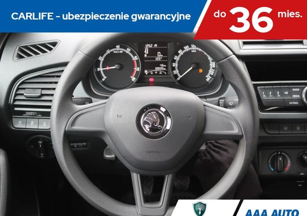 Skoda Fabia cena 40000 przebieg: 69216, rok produkcji 2018 z Ożarów Mazowiecki małe 326